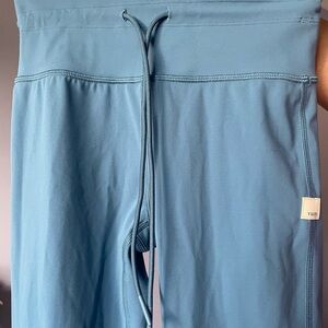 Vuori Teal Activewear Leggings